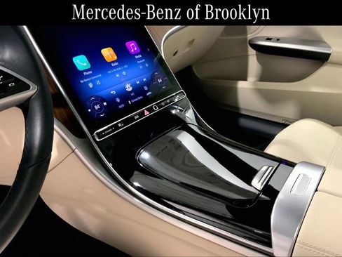 Certified 2025 Mercedes-Benz C 300 4MATIC Sedan image 16