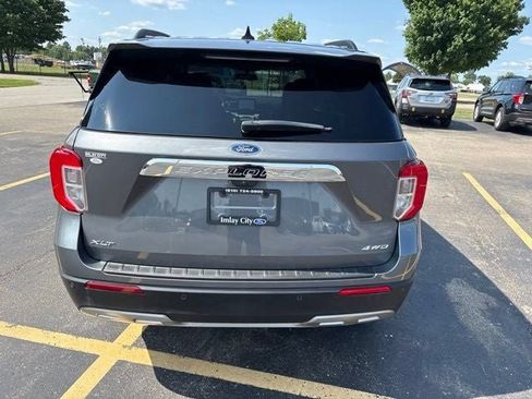 Used 2024 Ford Explorer XLT w/ Equipment Group 202A AWD/4WD image 13