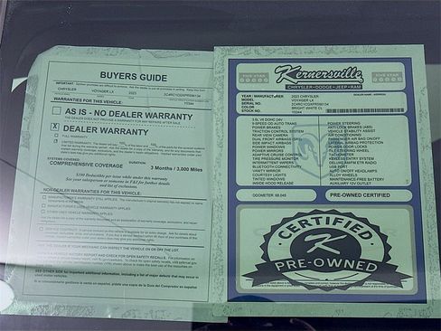 Used 2023 Chrysler Voyager LX image 38