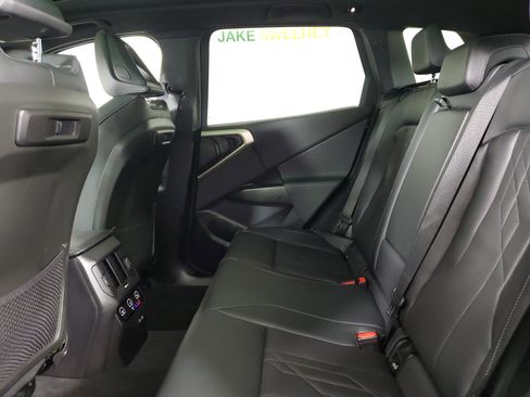 Used 2025 BMW X3 xDrive30i w/ Convenience Package image 10