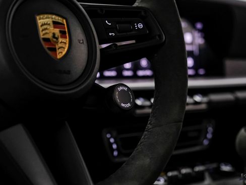 Used 2024 Porsche 911 Carrera GTS image 48