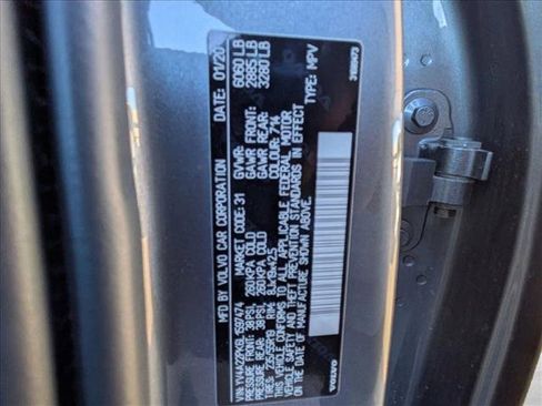 Used 2020 Volvo XC90 T6 Momentum w/ Protection Package image 22