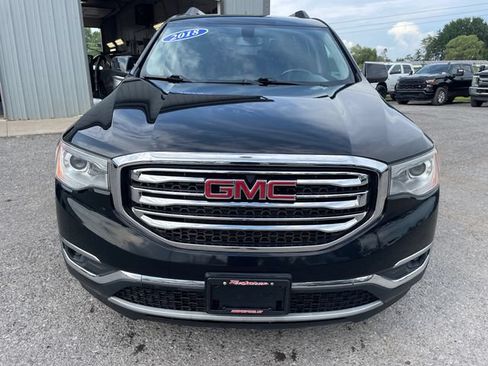 Used 2018 GMC Acadia SLT AWD/4WD image 2