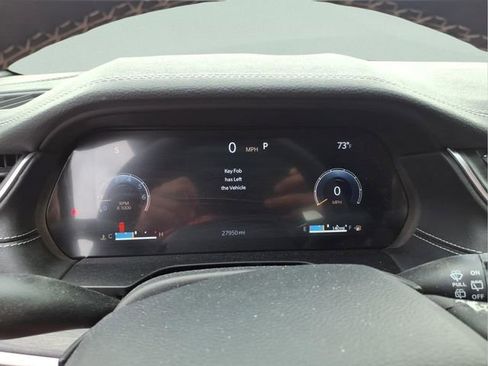 Used 2024 Jeep Grand Cherokee L Limited w/ Black Appearance Package AWD/4WD image 17