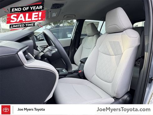 New 2026 Toyota Corolla Cross L image 17