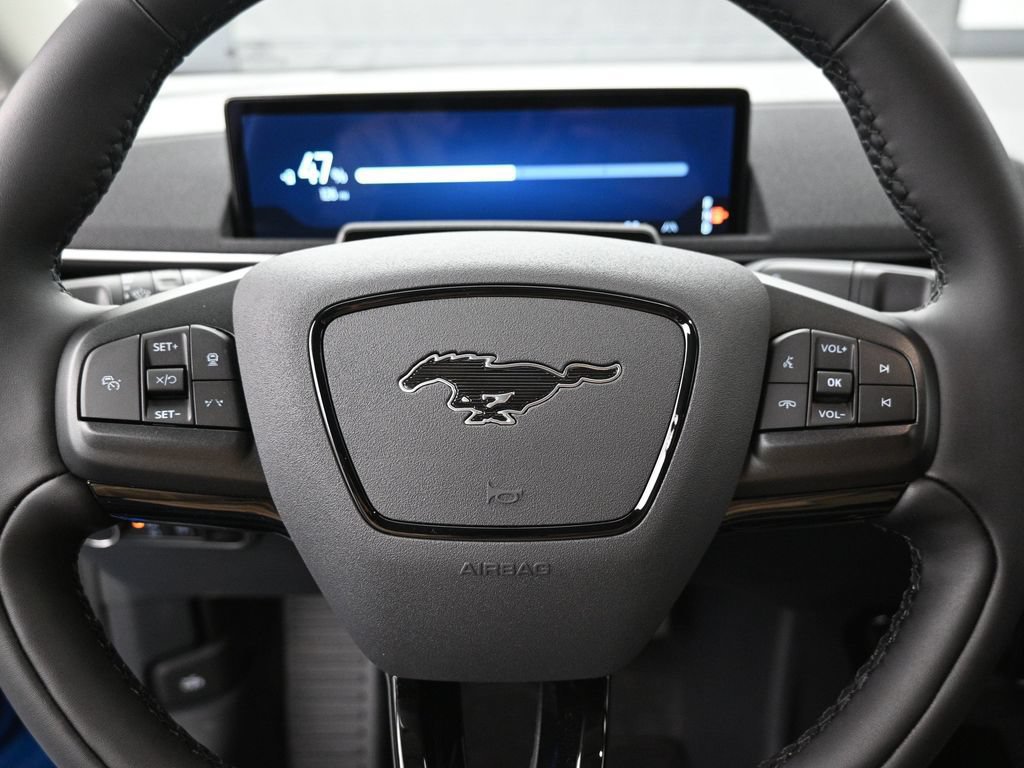 Used 2025 Ford Mustang Mach-E Select w/ Comfort Package Lite RWD image 13