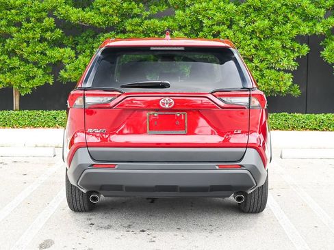 Used 2025 Toyota RAV4 LE FWD image 3