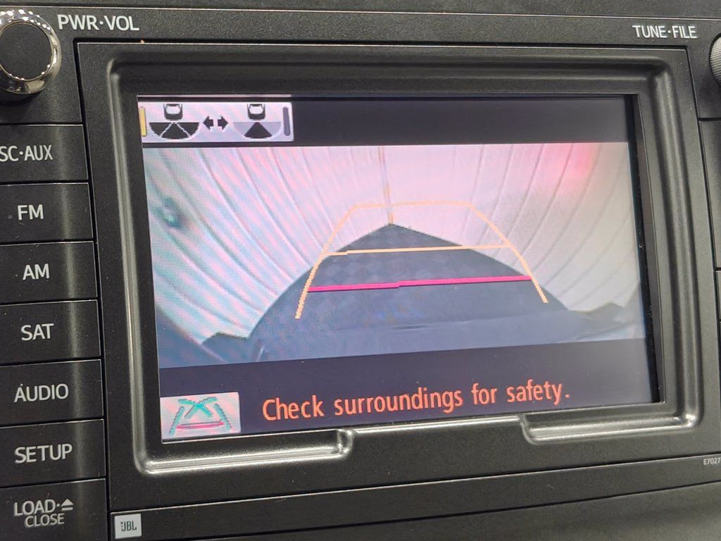 Used 2013 Toyota Sienna Limited w/ Premium Pkg AWD/4WD image 8