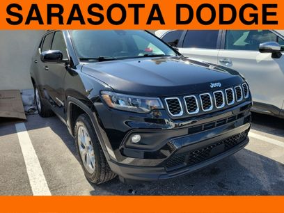 Used 2025 Jeep Compass Latitude