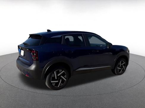Used 2025 Nissan Kicks SV FWD image 15