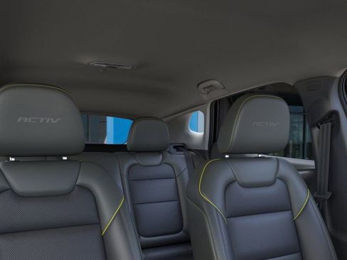 New 2026 Chevrolet Trax ACTIV w/ Driver Confidence Package image 24