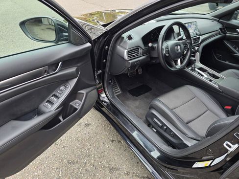 Used 2022 Honda Accord Sport image 19