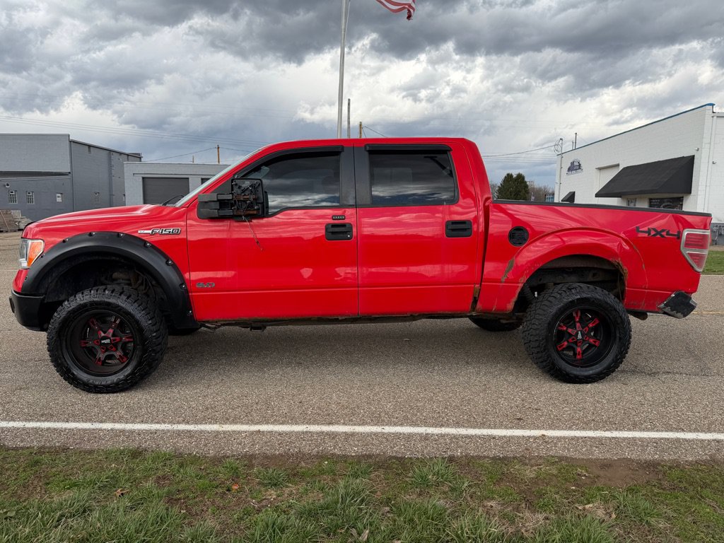 Used 2012 Ford F150 XLT AWD/4WD image 8