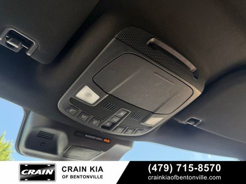 Used 2024 Ford Expedition Limited AWD/4WD image 18
