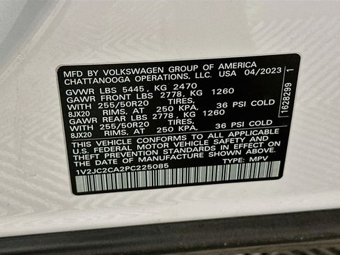 Used 2023 Volkswagen Atlas Cross Sport SE w/ Panoramic Sunroof Package FWD image 12
