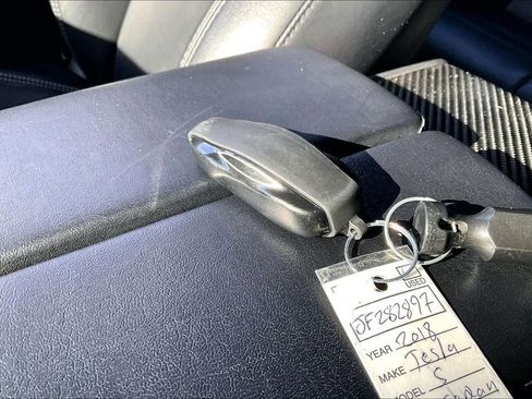 Used 2018 Tesla Model S P100D image 10