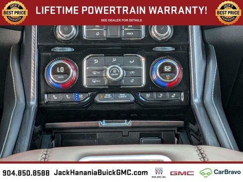 Used 2024 GMC Yukon XL Denali Ultimate AWD/4WD image 22