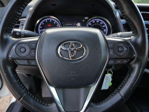 Certified 2020 Toyota Camry SE w/ Cold Weather Package AWD/4WD image 26