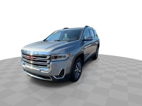 Certified 2023 GMC Acadia SLT w/ Preferred Package FWD image 4
