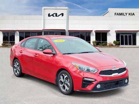 Used 2021 Kia Forte LXS FWD image 1