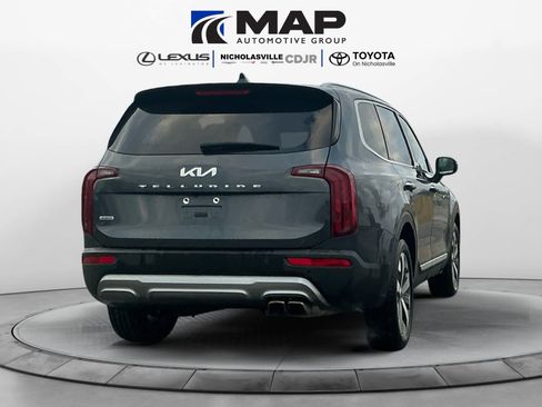 Used 2022 Kia Telluride S image 6