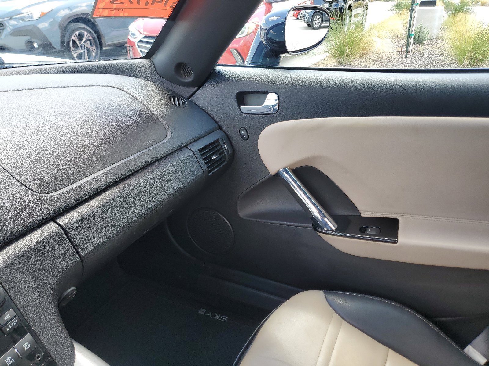 Used 2008 Saturn Sky Red Line RWD image 29