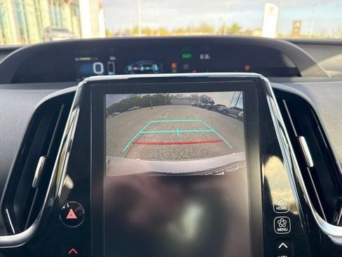 Certified 2020 Toyota Prius Prime Limited FWD image 34