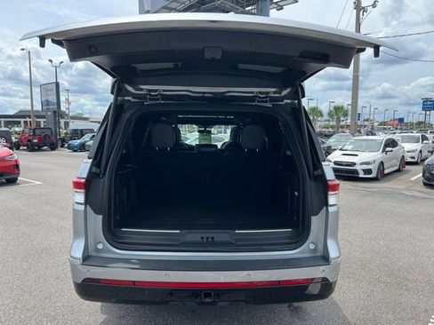 Used 2022 Lincoln Navigator L Reserve image 19