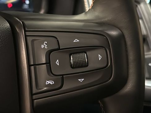 Used 2024 GMC Yukon AT4 w/ AT4 Premium Package AWD/4WD image 26