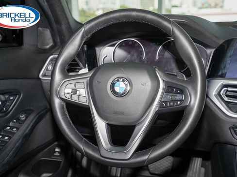 Used 2020 BMW 330i Sedan w/ Driving Assistance Package RWD image 23