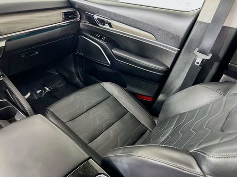 Used 2022 Kia Telluride SX w/ SX Prestige Package AWD/4WD image 25