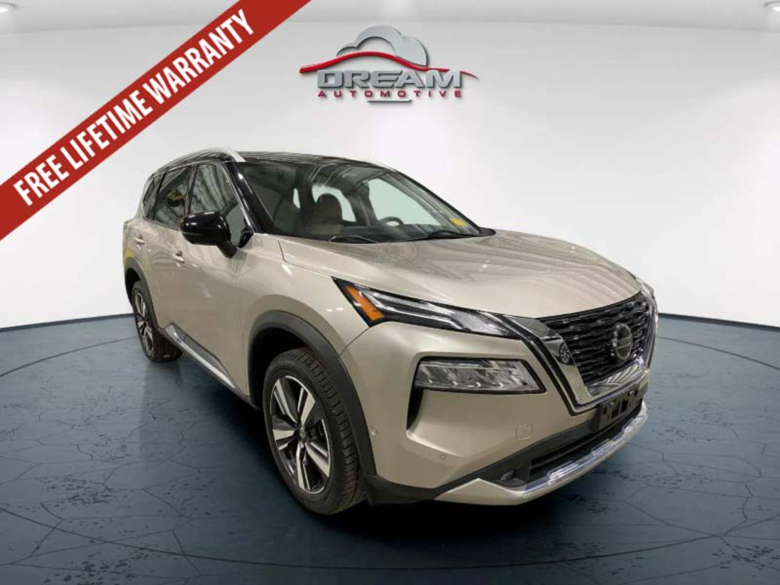 Used 2021 Nissan Rogue Platinum AWD/4WD image 1