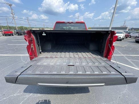 Certified 2024 Chevrolet Silverado 1500 High Country AWD/4WD image 27