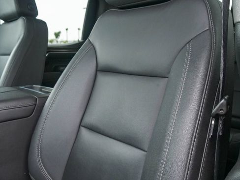 Used 2023 Chevrolet Silverado 1500 LT Trail Boss w/ Convenience Package II AWD/4WD image 21