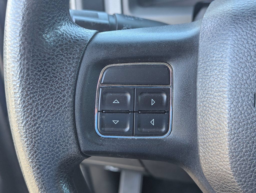 Used 2013 RAM 1500 ST w/ SXT Appearance Group AWD/4WD image 15