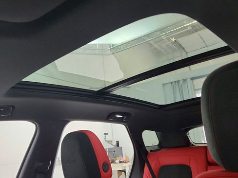 New 2025 Chevrolet Blazer EV RS image 38