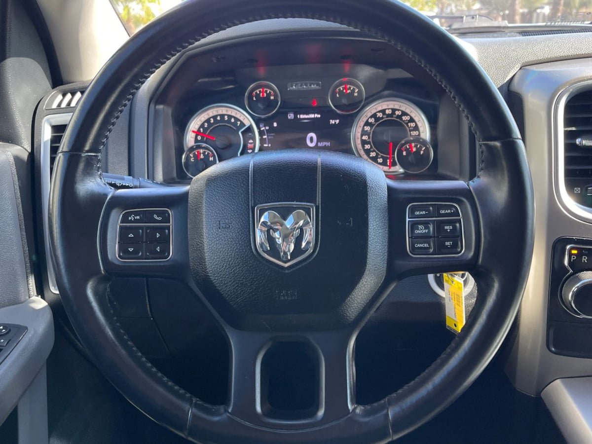 Used 2017 RAM 1500 Big Horn RWD image 32