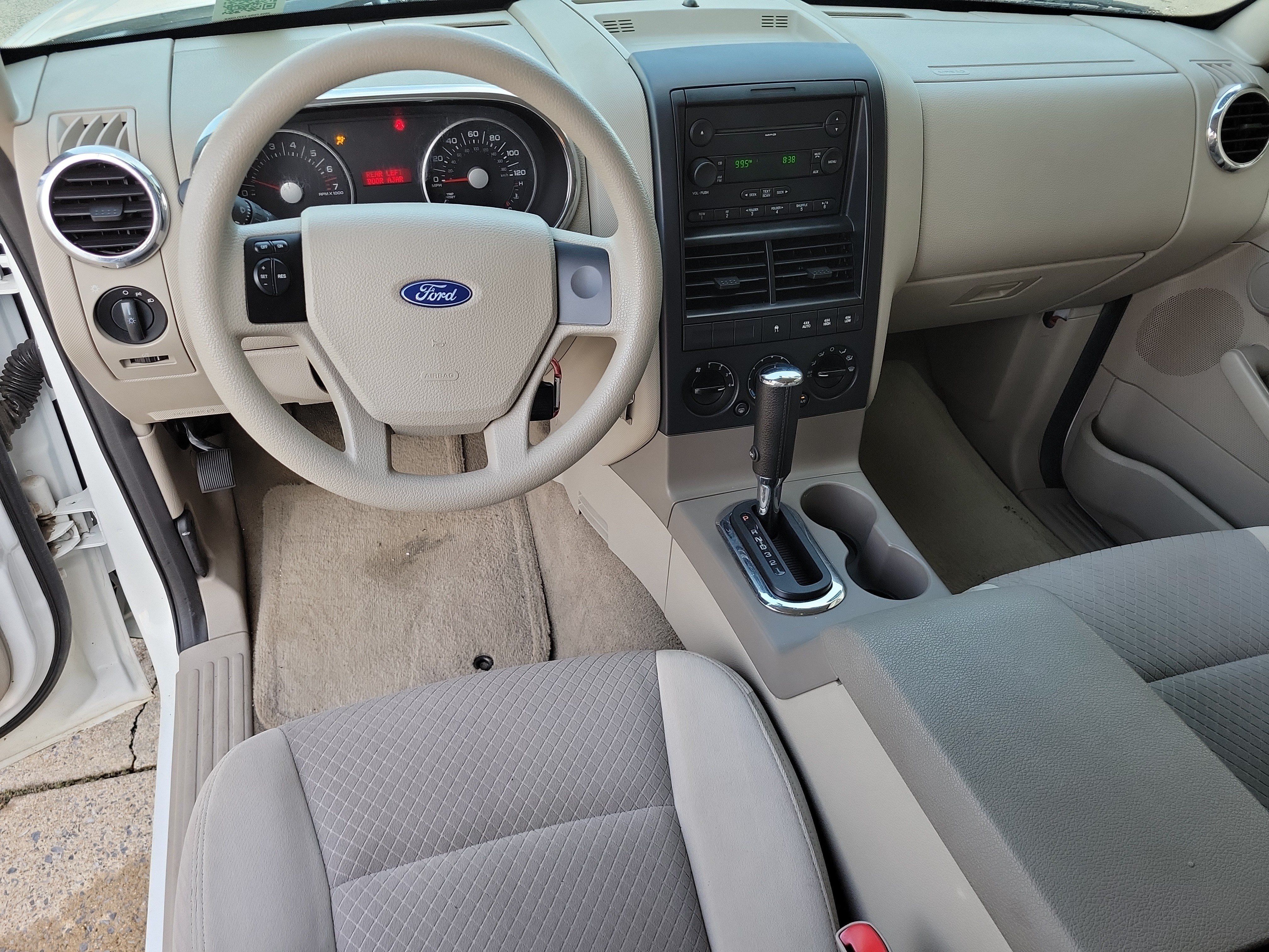 Used 2006 Ford Explorer XLS AWD/4WD image 15