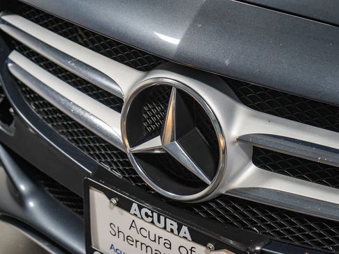 Used 2015 Mercedes-Benz C 300 C 300 image 9