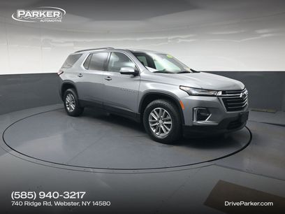 Used 2023 Chevrolet Traverse LT