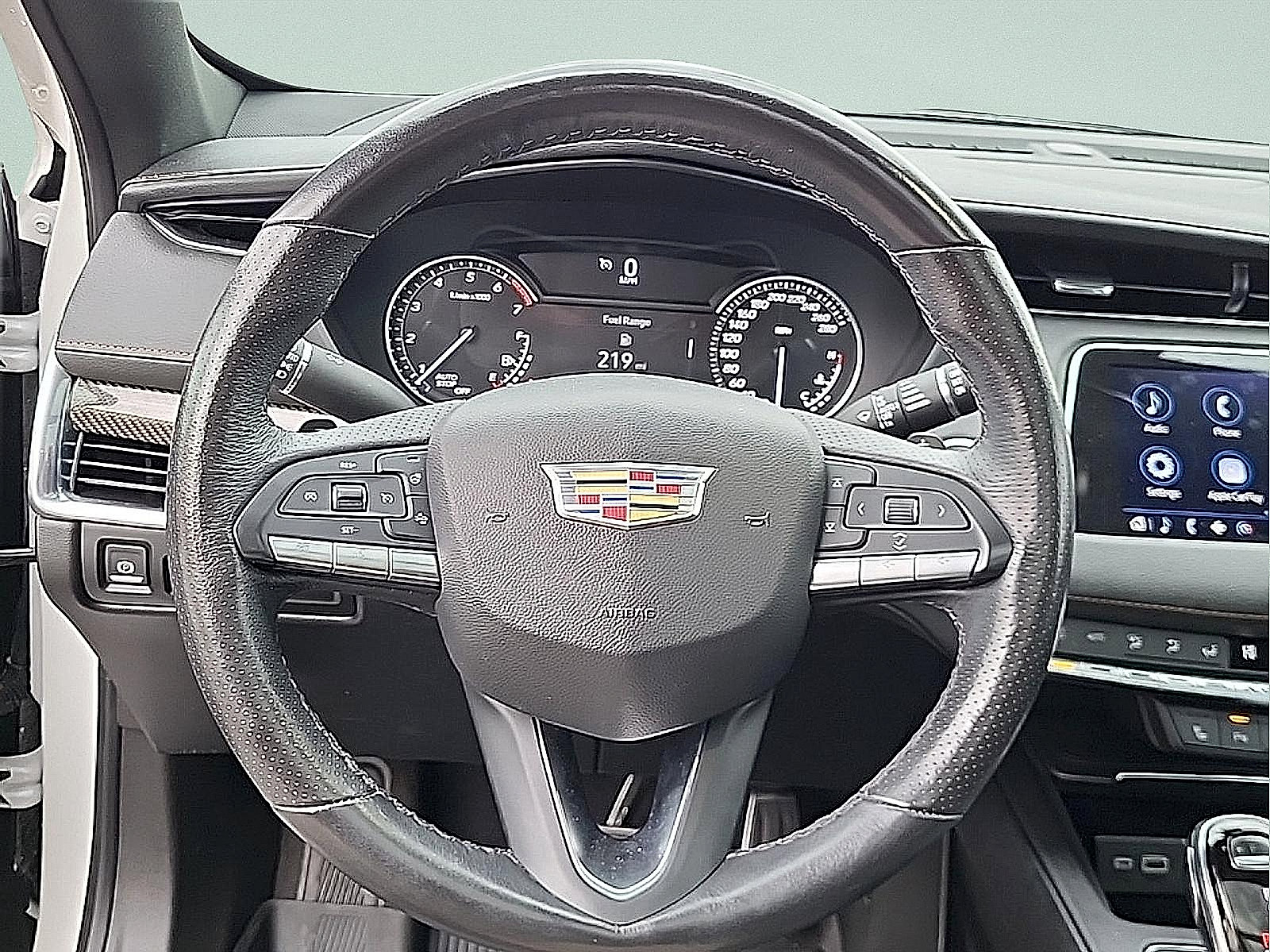 Used 2023 Cadillac XT4 Sport AWD/4WD image 17