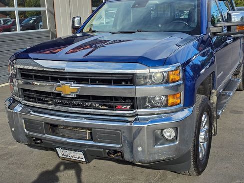 Used 2018 Chevrolet Silverado 3500 LTZ AWD/4WD image 10