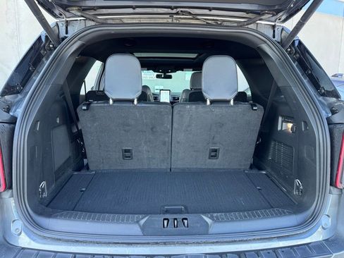 Used 2024 Ford Explorer ST w/ Equipment Group 401A image 32