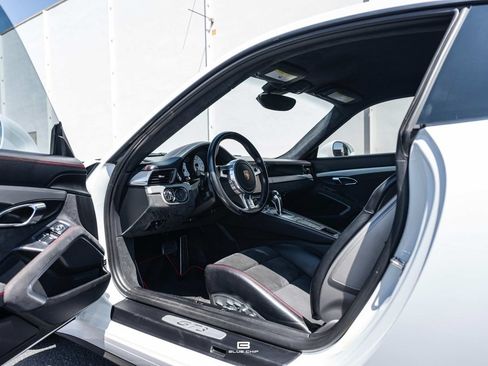 Used 2015 Porsche 911 GT3 RWD image 10