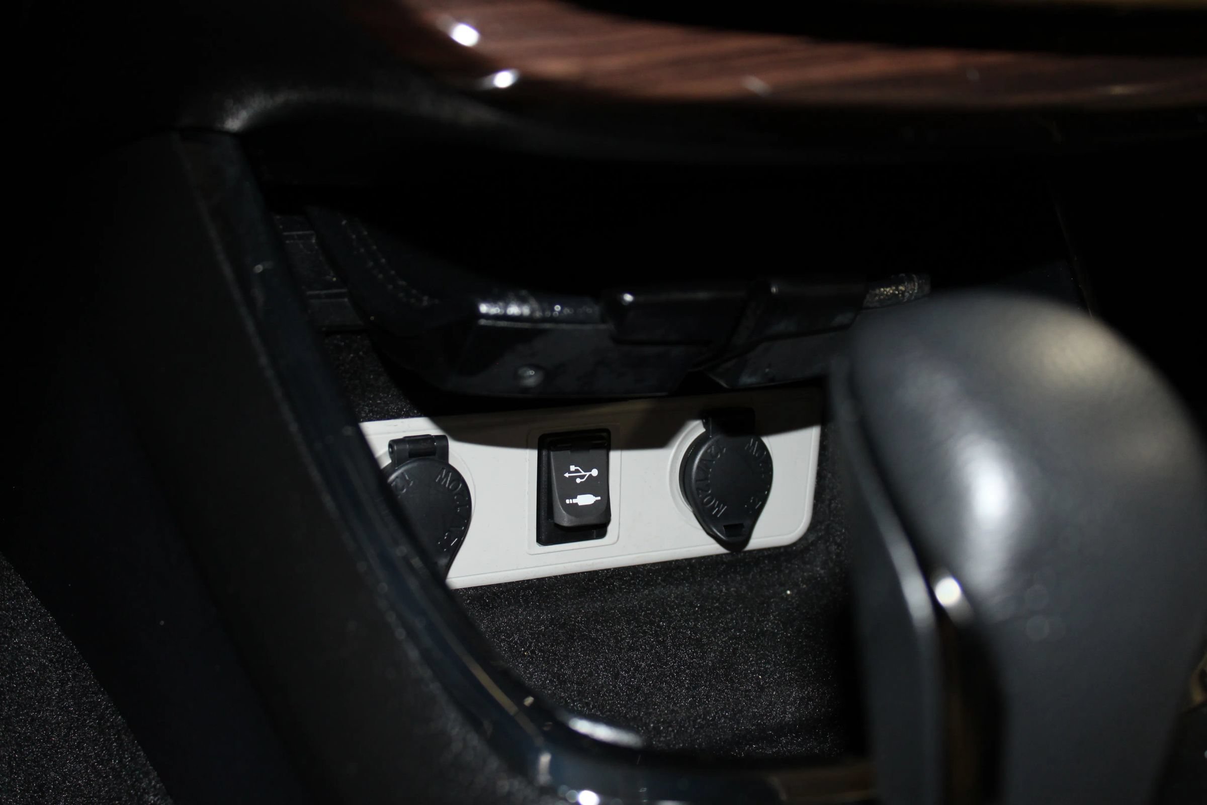 Used 2014 Toyota Avalon XLE Touring FWD image 20