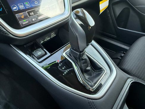 Certified 2025 Subaru Outback Premium w/ Popular Package #1A image 26