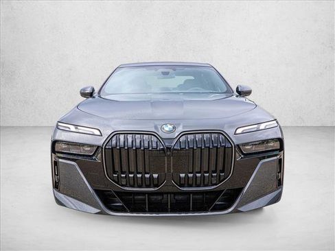 New 2026 BMW 740i xDrive AWD/4WD image 2