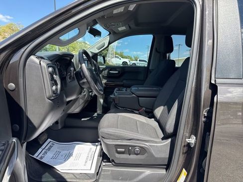 Used 2021 Chevrolet Silverado 1500 LT w/ Texas Edition Plus image 11