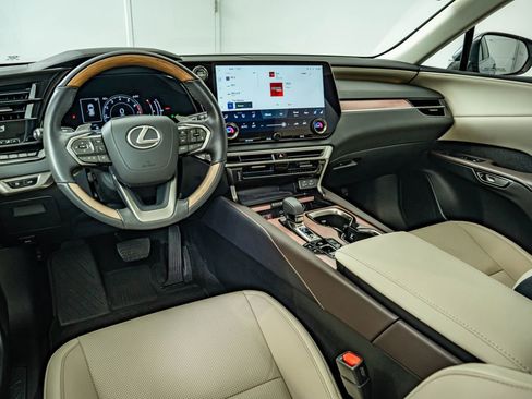 Certified 2023 Lexus RX 350 Premium w/ Accessory Package AWD/4WD image 31