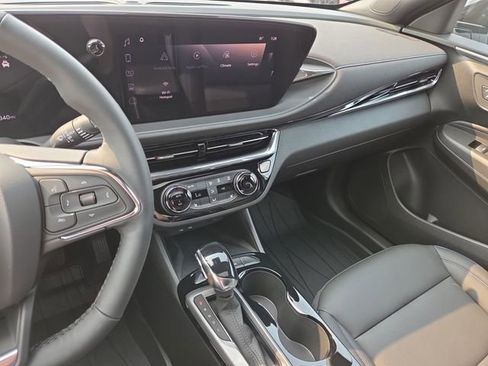 New 2025 Buick Envista Sport Touring w/ Convenience I Package image 13